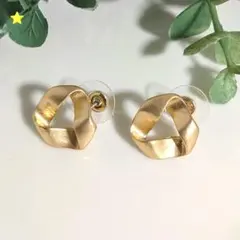 Item thumbnail for item bb8f6eb6-77c0-4223-9d3d-105f1a0a65e7