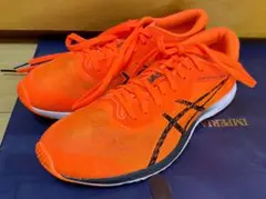 A美品アシックスランニングシューズスニーカーソーティーマジック軽量23.5