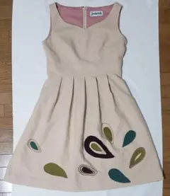 ホコモモラ Jocomomola 刺繍　ベージュ　ワンピース