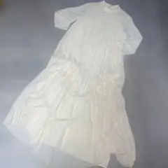 Birthday bashホワイトプリーツロングワンピースS