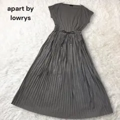 アパートバイローリーズ ドロストプリーツロングワンピース フレア ノースリーブ