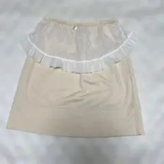 Katie MAD HONEY スカート　フリル付き ホワイト系のサムネイル