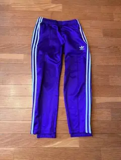 addidas originals トラックパンツ