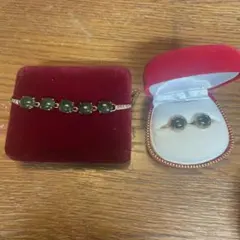 エレガントなイヤリングとブレスレットセット　翡翠？　未使用　保管品