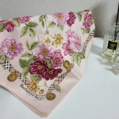 バーバリーズ 花柄ハンカチ ピンク 未使用 美品 BURBERRYS