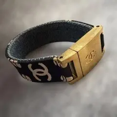 クリスマスローズ様専用　CHANEL ノベルティ バングル ゴールドバックル