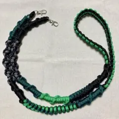 【#251】グリーン・ブラックパラコードスマホショルダーストラップ