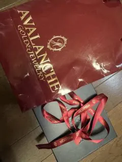 ❣️箱保存布袋付❣️新品未使用❣️アレキサンダーマックイーン