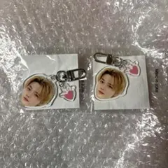 TREASURE ガチャ 顔アクキー ドヨン 喜 2個セット