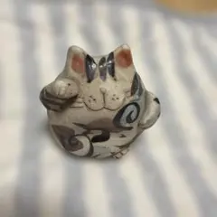猫の置物 陶器