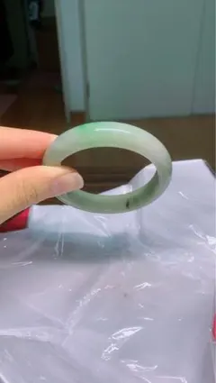 厚重あり、飘緑翡翠バングル | Mercari
