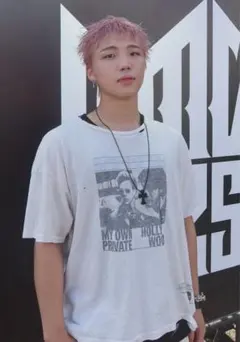 (定価6万)シュント着用 PALY HOLLYWOOD Tシャツのサムネイル