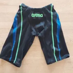 arena FINA認証 競泳水着　SS