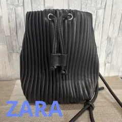 【新品未使用】ZARA☆プリーツバケットバッグ ／ブラック