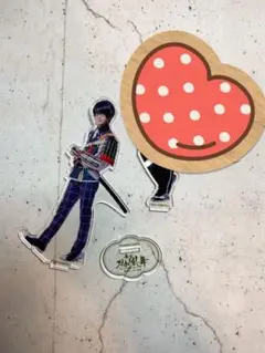 舞台刀剣乱舞　綺伝科白劇　戦闘服アクリルスタンド　篭手切江