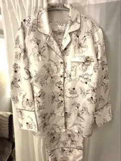 ［匿名配送］PEACH JOHN 花柄サテンパジャマセット