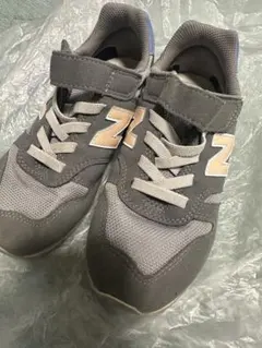 ニューバランス 19.5 スニーカー 女の子 373シリーズ