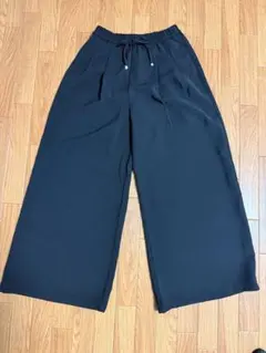 GU ワイドパンツ ブラック XS