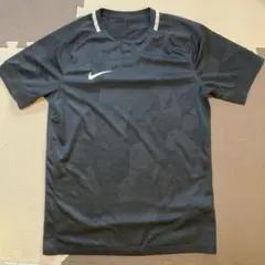 nike dri-fit ウェア