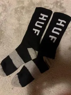 HUF ロゴ入り靴下