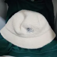 ボア　バケットハット　白