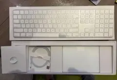 Apple Magic Keyboard & Magic track pad