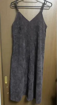 GU コーデュロイキャミワンピース