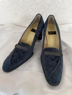 【美品】卑弥呼　ローファーパンプス　チャンキーヒール　　スエード　２３センチ