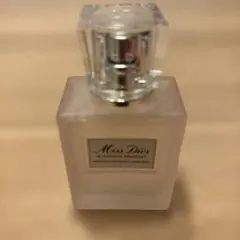 ディオールブルーミングブーケヘアミスト