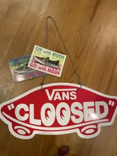 Vans × Mooneyes Open Close Plate