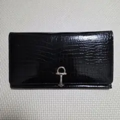 大きめクロコダイル型押し長財布