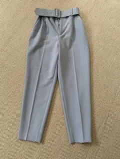 ZARA ライトグレー ベルト付きパンツ EUR 5
