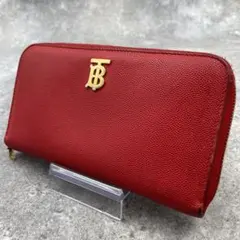 【美品】BURBERRY バーバリー　長財布　ジッピー　赤　レッド　レザーのサムネイル