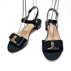 Salvatore Ferragamo サンダル ヴァラ リボン 7 Dのサムネイル