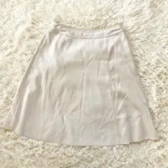 【クードシャンス】膝上フレアスカート オフホワイト　38（M）サイズ　シンプル