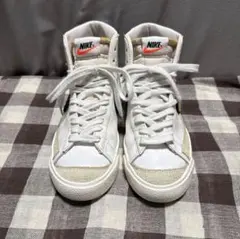 ナイキ　ブレーザー　ミッド 77 ヴィンテージ　ハイカット　23.5cm