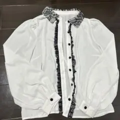 シアーブラウス
