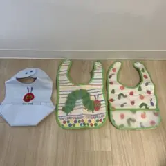 【美品】食事エプロン はらぺこあおむし 3点セット 離乳食 おまけ紙エプロン付き