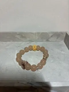 【ハンドメイド】天然石ビーズ花モチーフブレスレット