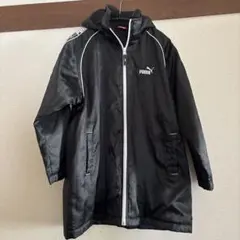 PUMA フード付きブラックジャケット