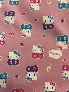 安心の匿名配送　ハローキティ リボン柄の生地　りんご　限定