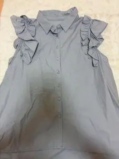フリル ノースリーブ ブラウス ブルー