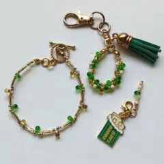 グリーン3点セット☆ブレスレットとチャームセット