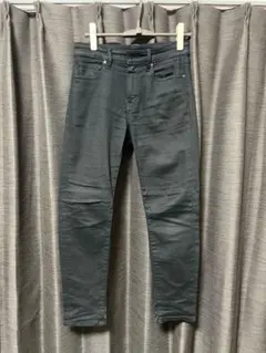 ブラック　スキニーデニム