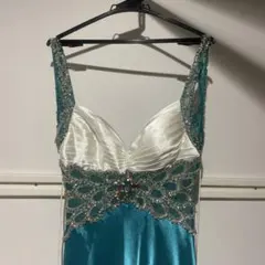 ターコイズホワイトビーズ刺繍ロングドレス