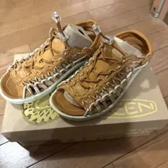 【美品】KEEN キーン　UNEEK II OT ユニークツー 2023モデル