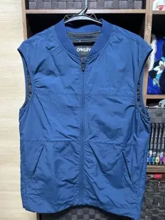 OAKLEY ネイビー ベスト L