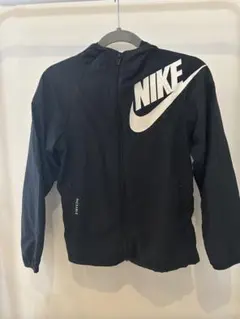 Nike 黒 ルーズフィット ウィンドブレーカー S