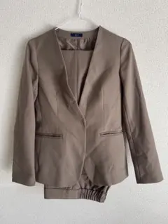 a.v.v ジャケット・パンツセット/スーツ