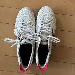 MIZUNO サッカースパイク ホワイト